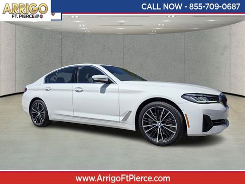 Used 2023 BMW 540i xDrive w/ Convenience Package AWD/4WD image 1