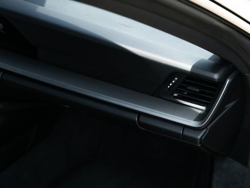 Used 2023 Porsche 911 Carrera S RWD image 25