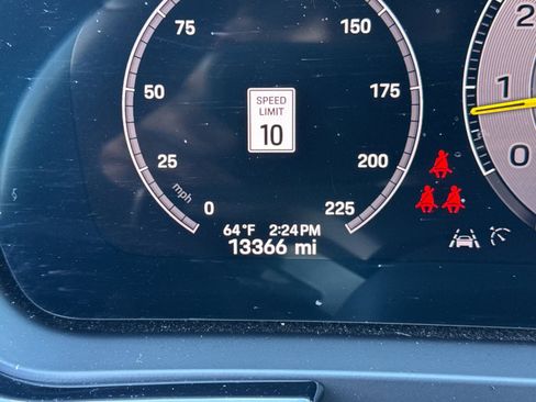 Used 2024 Porsche Cayenne Turbo GT image 26