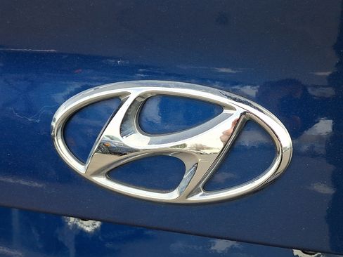 Used 2017 Hyundai Sonata Sport w/ Value Edition Package 02 image 30