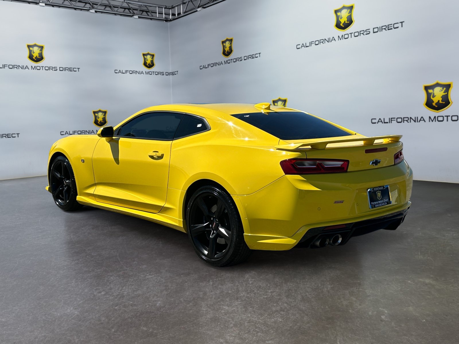 Used 2017 Chevrolet Camaro SS w/ LPO, Ground Effects Package RWD image 3