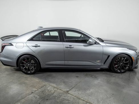 Used 2024 Cadillac CT4 V Blackwing w/ Driver Assist Package RWD image 17