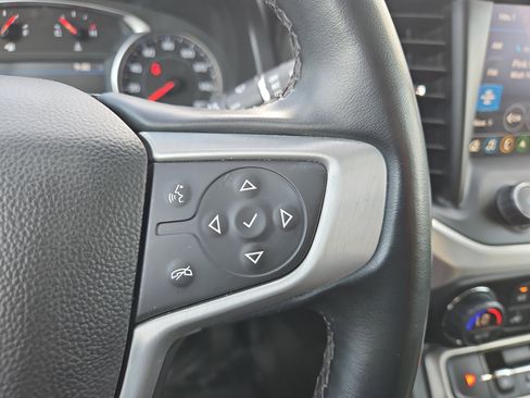 Used 2023 GMC Acadia SLT AWD/4WD image 22