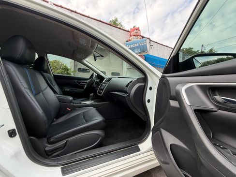 Used 2018 Nissan Altima 2.5 SR w/ SR Special Edition FWD image 35