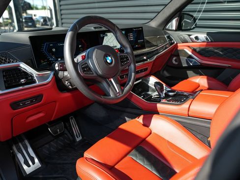 Used 2026 BMW X5 M Competition w/ Executive Package AWD/4WD image 4