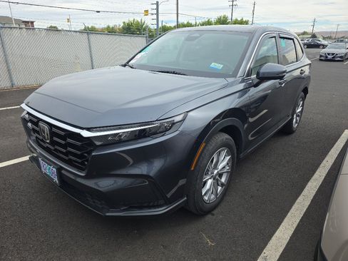Used 2025 Honda CR-V EX image 1