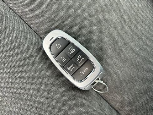 Certified 2024 Hyundai Ioniq 5 SEL image 33
