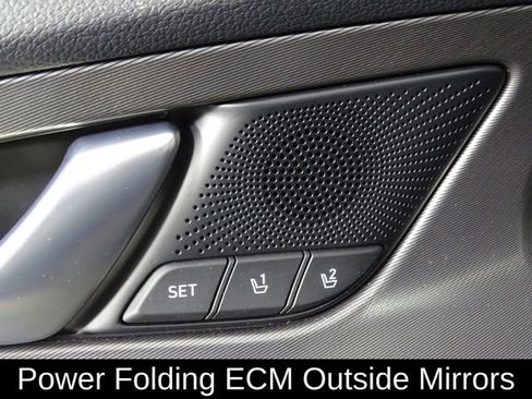 Used 2024 Genesis G70 2.5T w/ Sport Prestige Package image 20