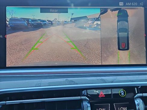 Used 2022 BMW X7 M50i w/ Dynamic Handling Package image 15