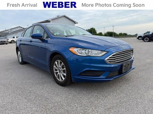 Used 2017 Ford Fusion S FWD image 1