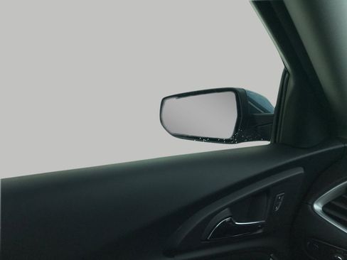 Certified 2025 Chevrolet Malibu LT image 18