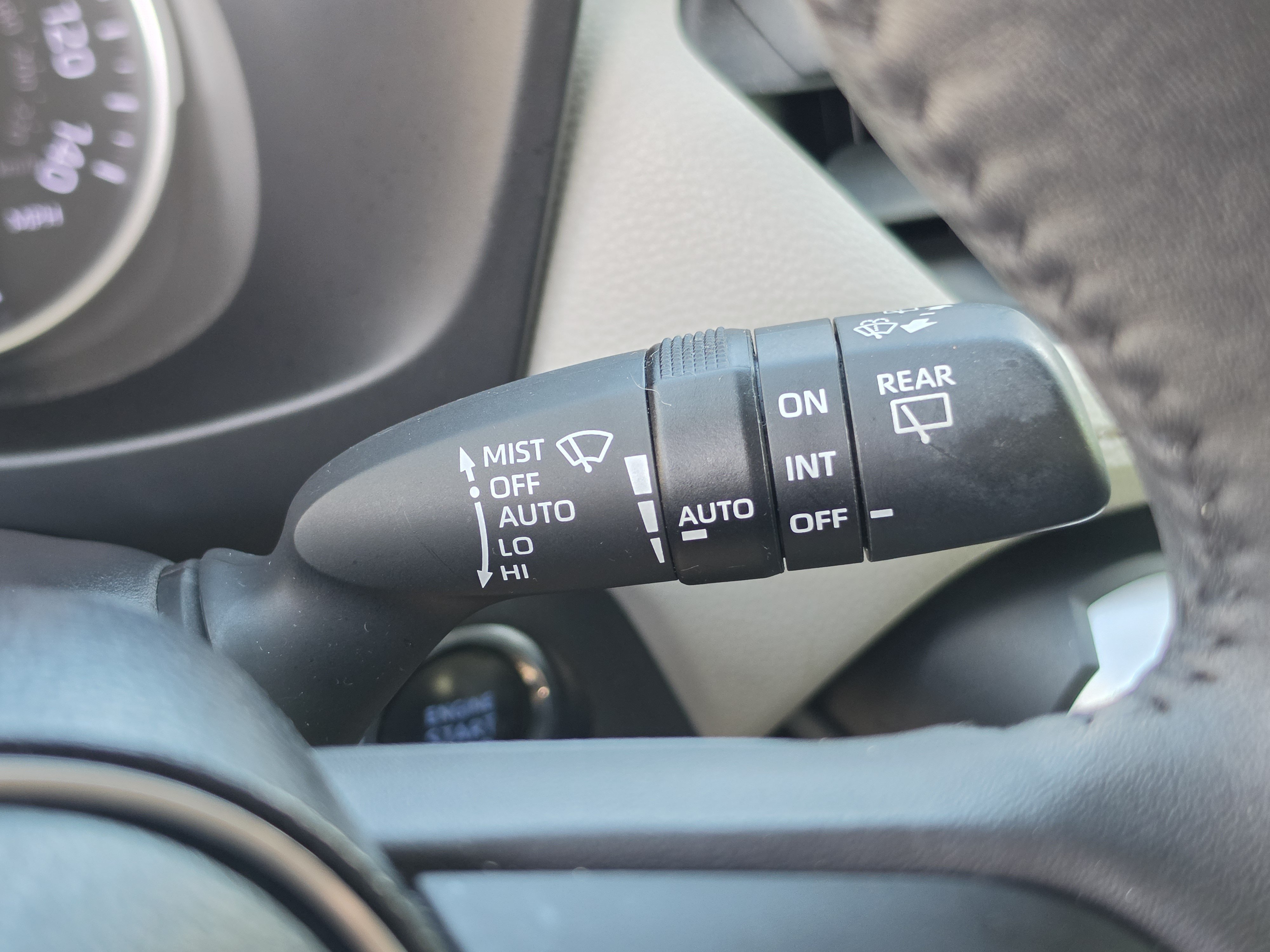 Used 2019 Toyota RAV4 XLE Premium w/ Advanced Technology Package FWD image 24