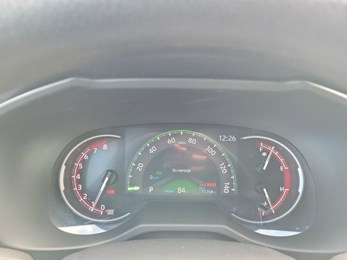 Used 2025 Toyota RAV4 LE FWD image 25