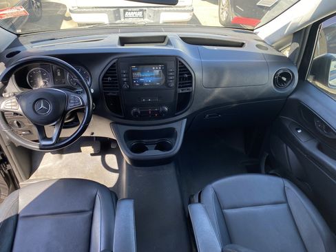 Used 2022 Mercedes-Benz Metris image 20