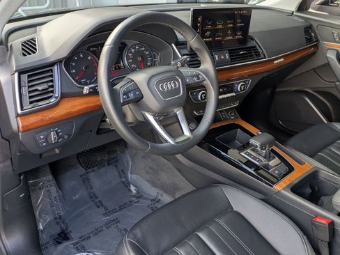 Used 2023 Audi Q5 2.0T Premium w/ Convenience Package AWD/4WD image 15