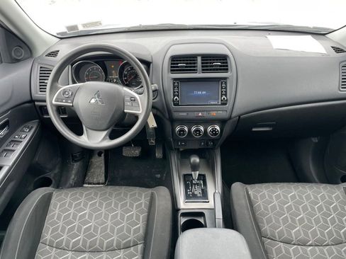 Used 2024 Mitsubishi Outlander Sport ES image 10