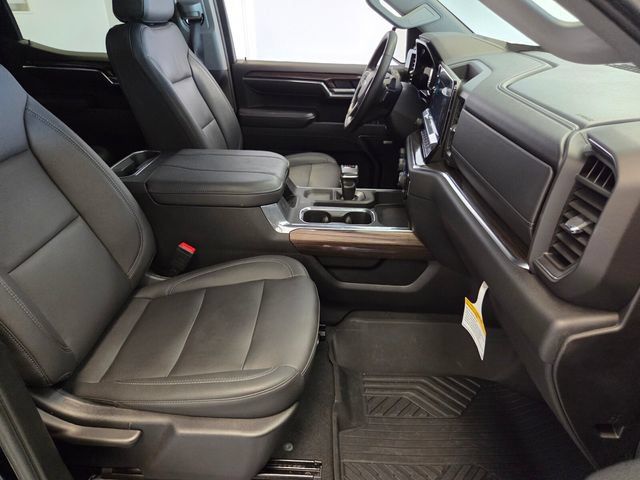 Used 2024 Chevrolet Silverado 1500 RST w/ All Star Edition Plus AWD/4WD image 17