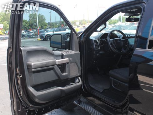 Used 2019 Ford F150 XLT w/ Equipment Group 302A Luxury AWD/4WD image 10