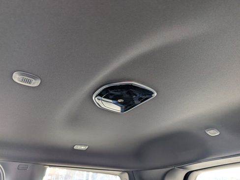 New 2025 Jeep Grand Cherokee L Limited image 43