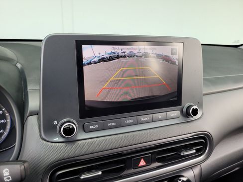 Used 2023 Hyundai Kona SEL w/ Cargo Package FWD image 17
