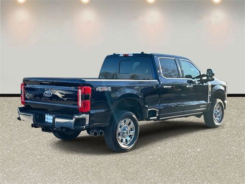Certified 2024 Ford F350 Lariat w/ Lariat Ultimate Package image 5
