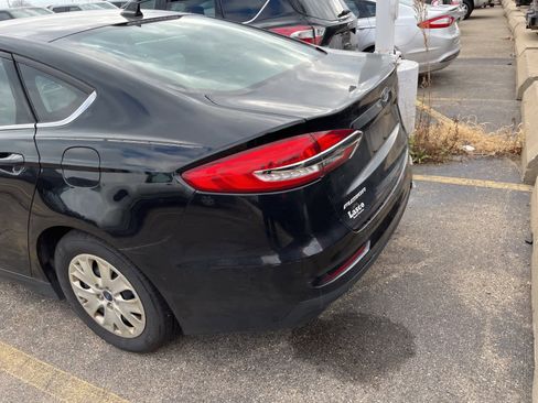 Used 2020 Ford Fusion S image 13