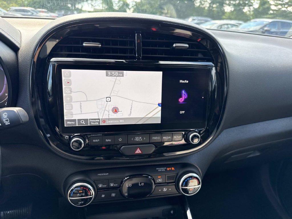 Used 2023 Kia Soul GT-Line FWD image 21