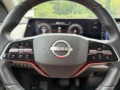 Certified 2023 Nissan Ariya FWD image 10
