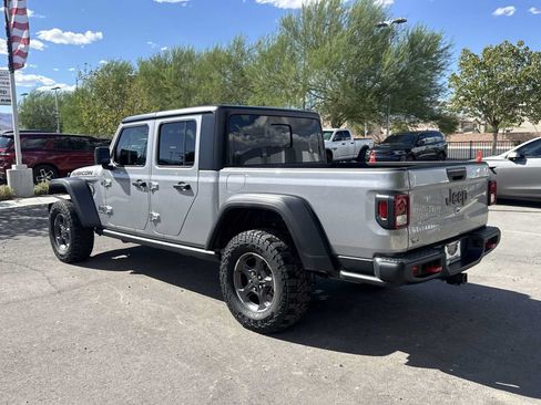 Used 2021 Jeep Gladiator Rubicon AWD/4WD image 6