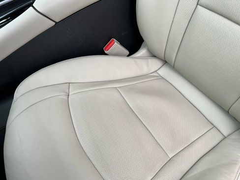 Certified 2021 Buick Enclave Essence w/ Trailering Package, 5000 lbs. image 15