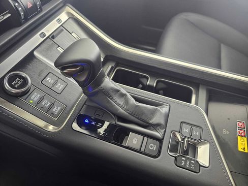 New 2026 Lexus GX 550 AWD/4WD image 30
