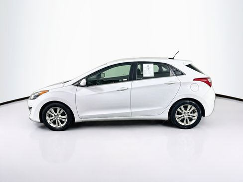 Used 2014 Hyundai Elantra GT FWD image 4
