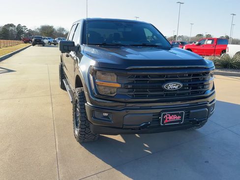 Used 2024 Ford F150 XLT w/ XLT Black Appearance Package image 2