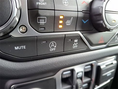 New 2026 Jeep Wrangler Unlimited Rubicon image 21