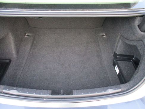 Used 2015 BMW 320i Sedan image 15