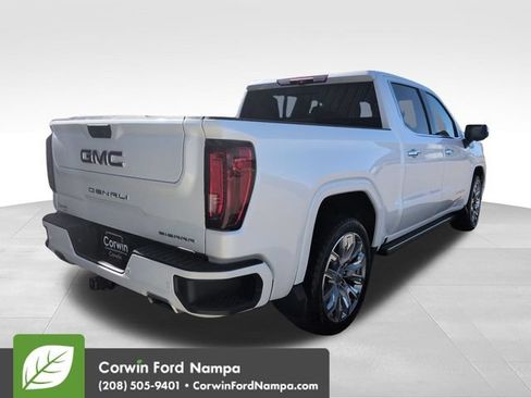 Used 2023 GMC Sierra 1500 Denali w/ Denali Reserve Package AWD/4WD image 3