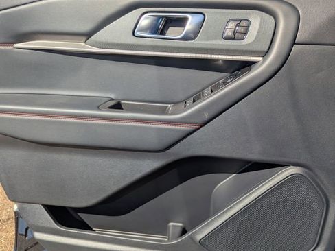 New 2026 Ford Explorer ST-Line image 13