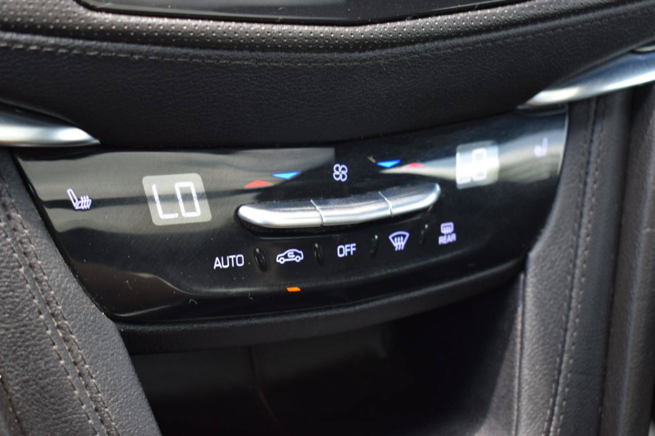 Used 2022 Cadillac XT5 Premium Luxury FWD image 28