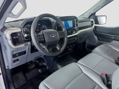 Used 2021 Ford F150 XL w/ Equipment Group 101A High RWD image 9