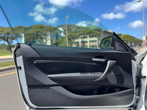 Used 2018 BMW M2 image 14