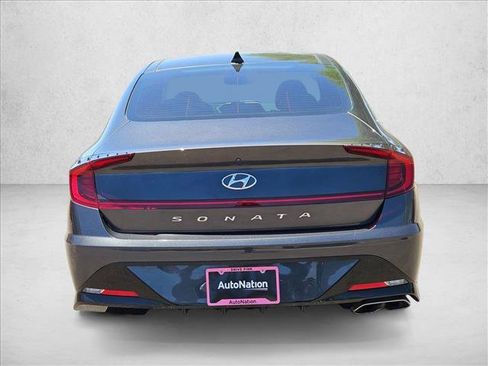 Used 2020 Hyundai Sonata SEL w/ Convenience + Sunroof Package FWD image 16