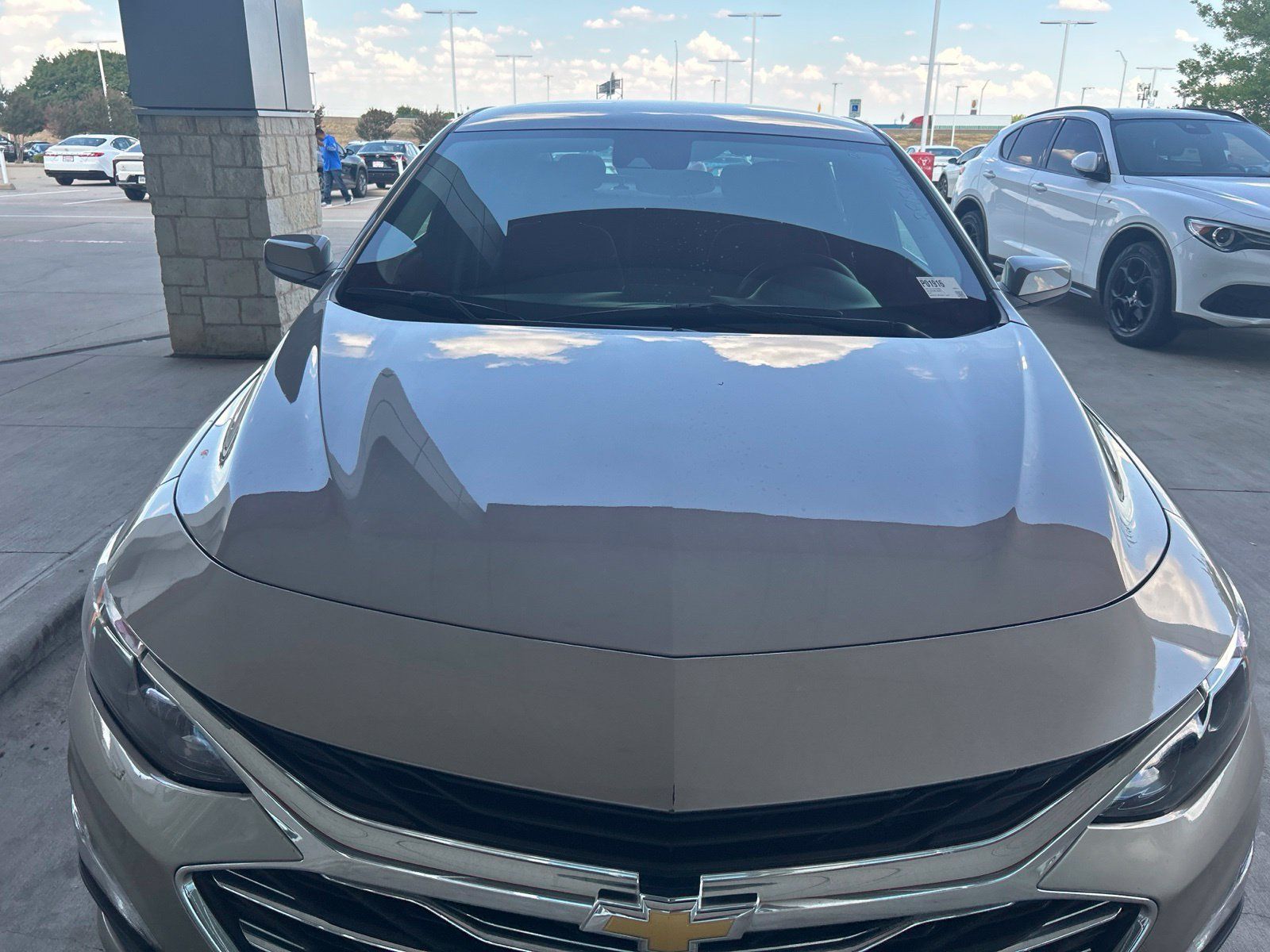 Used 2024 Chevrolet Malibu LT FWD image 3
