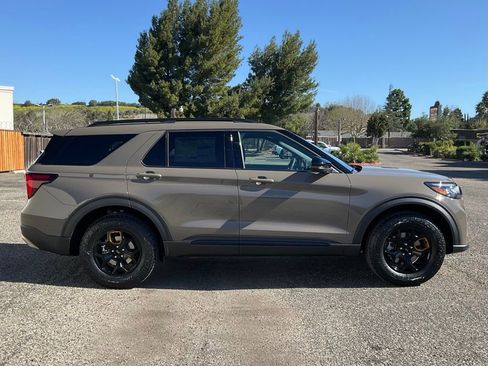 New 2026 Ford Explorer Tremor w/ Tremor Ultimate Package image 7