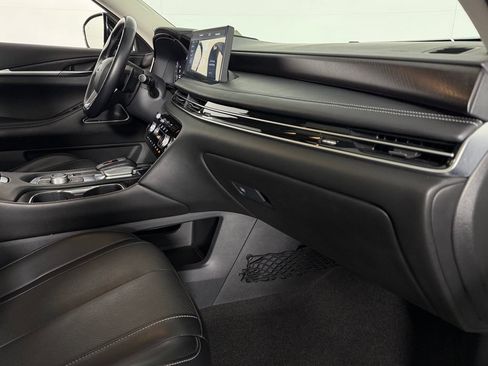 Used 2023 INFINITI QX60 Sensory w/ Cargo Package FWD image 34
