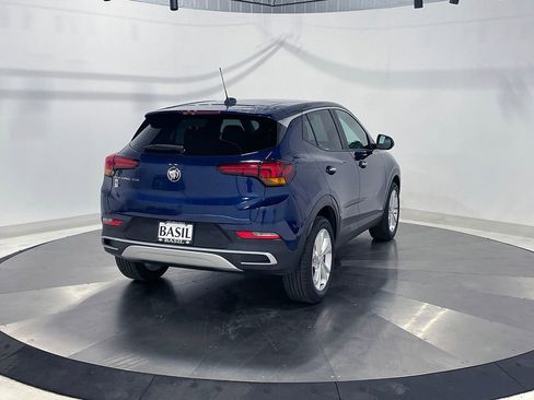 Used 2022 Buick Encore GX Preferred w/ Cold Weather Comfort Package FWD image 11
