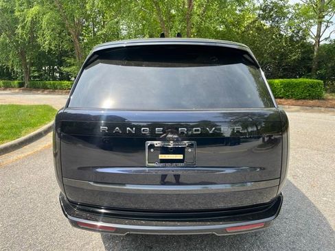 Certified 2026 Land Rover Range Rover Long Wheelbase SE AWD/4WD image 8