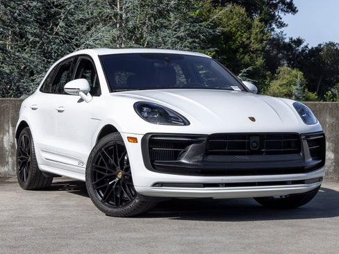 Certified 2023 Porsche Macan GTS AWD/4WD image 6