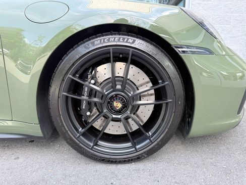 Used 2024 Porsche 911 Carrera GTS RWD image 52