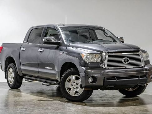 Used 2012 Toyota Tundra Limited w/ Memory Pkg AWD/4WD image 9