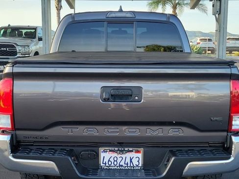Used 2017 Toyota Tacoma SR5 image 24